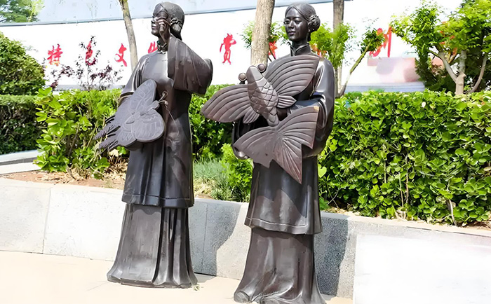 以銅為墨，鐫刻時代精神 —— 優藝雕塑專注銅雕三十年